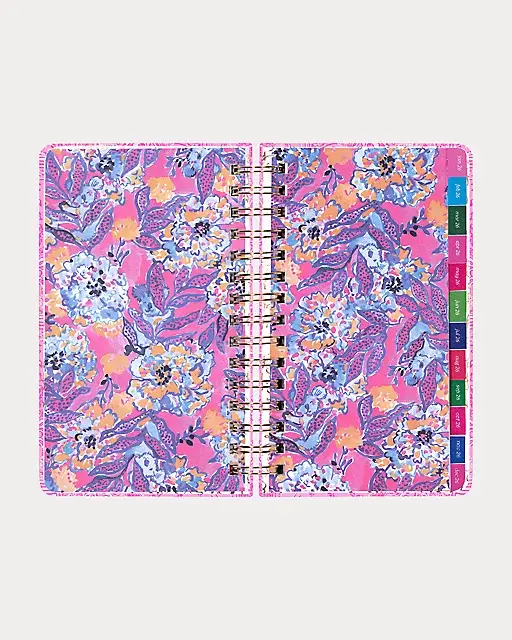 Lilly Pulitzer 2025-2026 17 Month Medium Agenda Conch Shell Pink Pb Playground