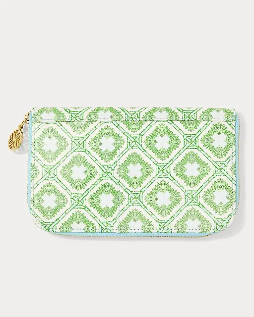 Lilly Pulitzer Passport Travel Wallet Coconut Bamboo Logo Trellis