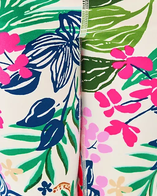 Lilly Pulitzer UPF 50+ Luxletic Girls Mini Weekender Legging Multi Endless Summers