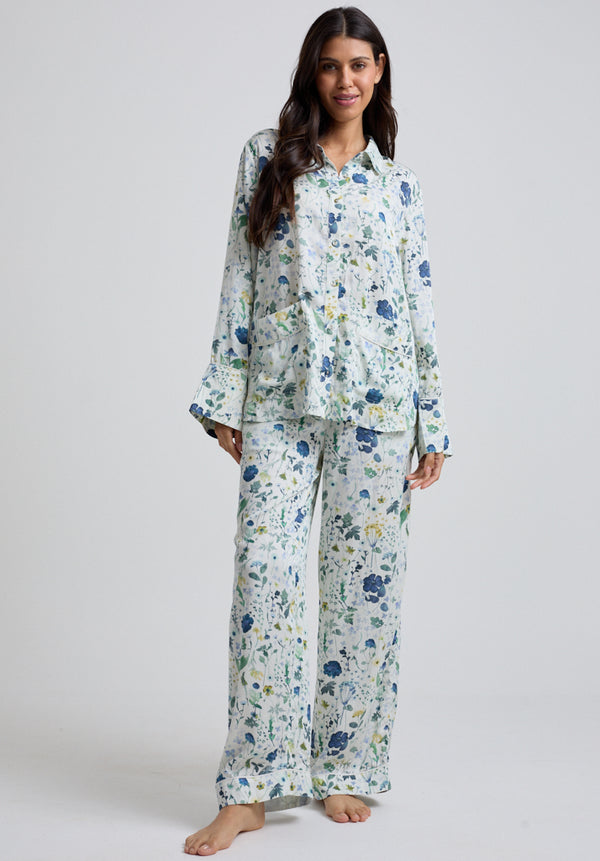 lily and lionel Evie Long Sleeve Pressed Floral Print Pyjama Set In Blue