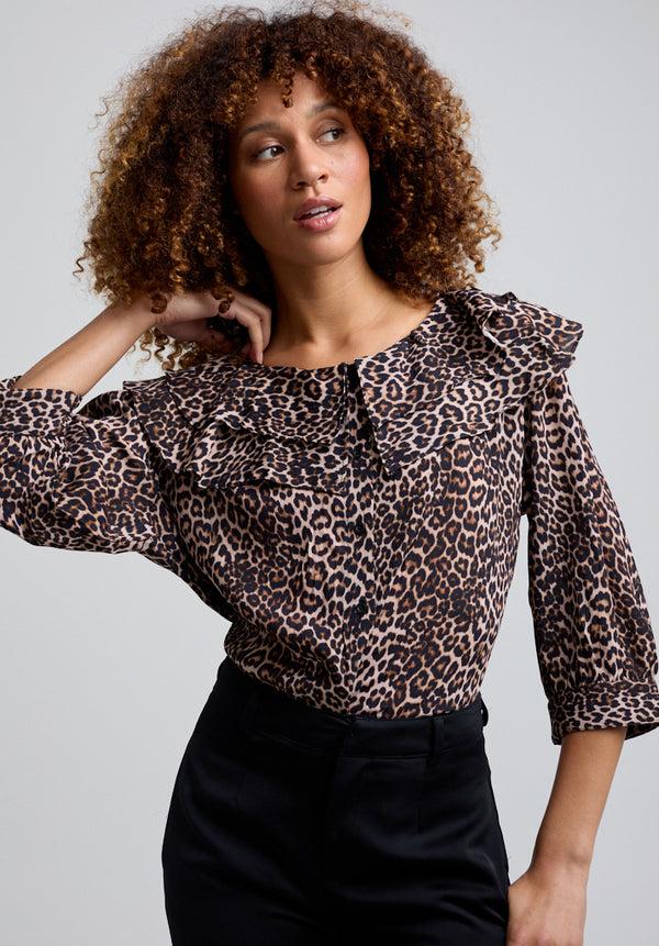 lily and lionel Keira Split Collar Big Cat Print Blouse In Brown
