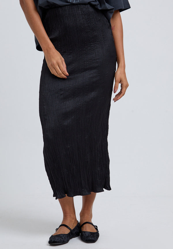 Lily And Lionel Lala Crinkle Pencil Midi Skirt In Black