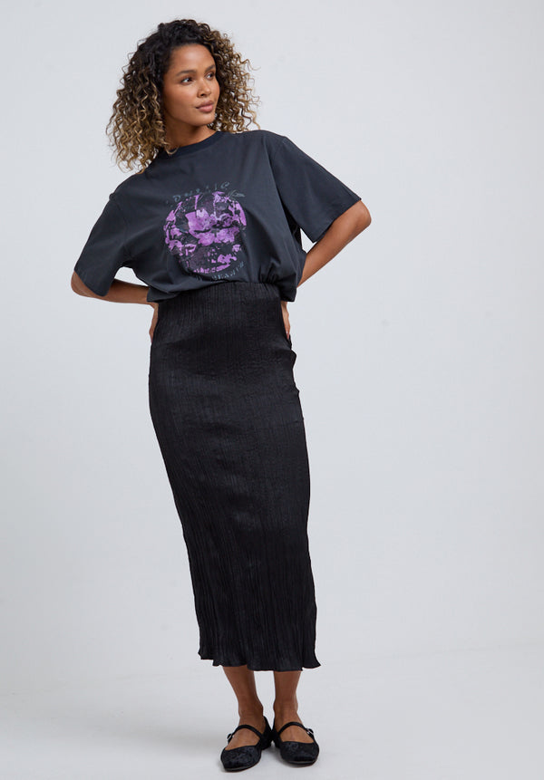 lily and lionel Lala Crinkle Pencil Midi Skirt In Black