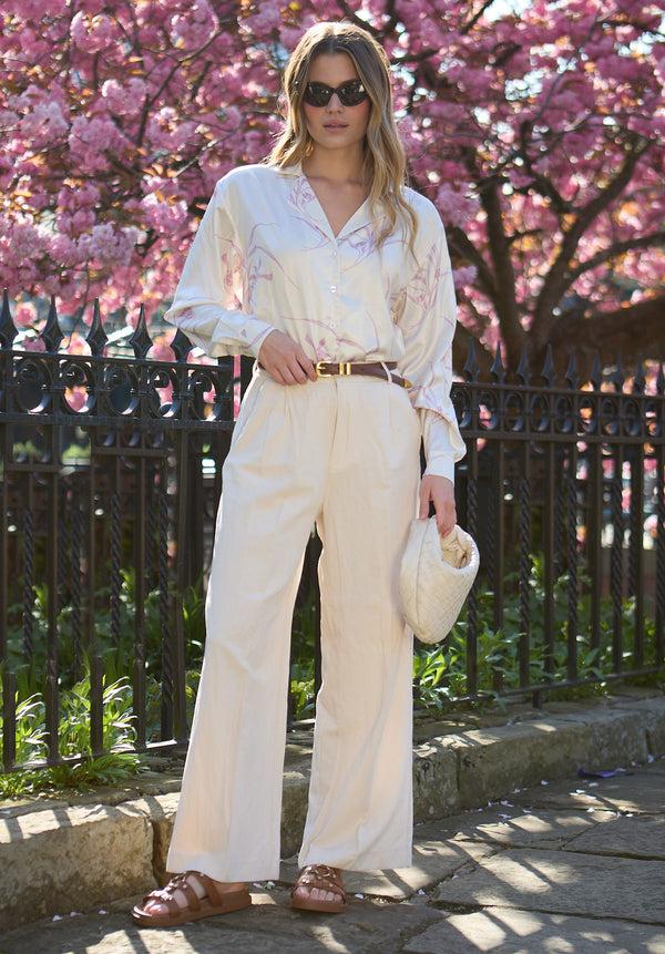 Lily And Lionel Lillibet Large Floral Print Shirt In Cream