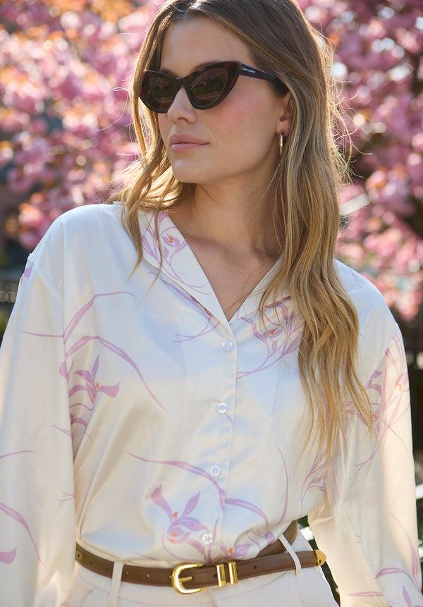Lily And Lionel Lillibet Large Floral Print Shirt In Cream