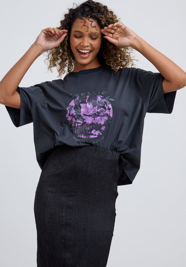 Lily And Lionel Edie Graphic Tee In Grey