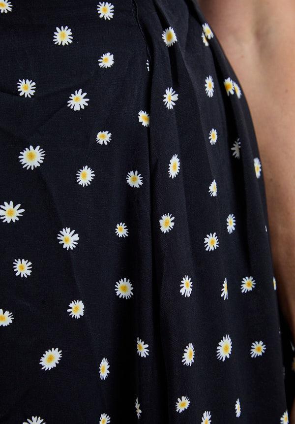 Lily And Lionel Mila Side Slit Daisy Print Midi Skirt In Black