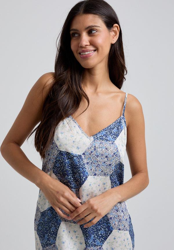 Lily And Lionel Rosie V-Neck Aster Patchwork Print Nightie In Blue