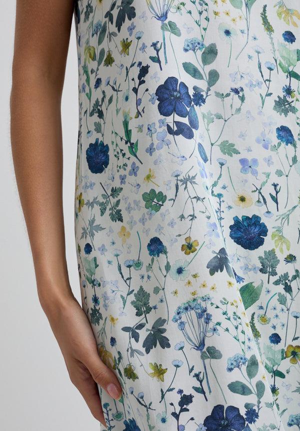 Lily And Lionel Rosie V-Neck Pressed Floral Print Nightie In Blue