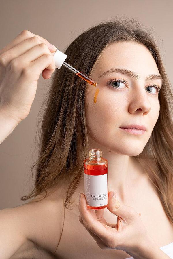 Lily Lolo Dhaermaskin Sunrise Glow | Face Oil