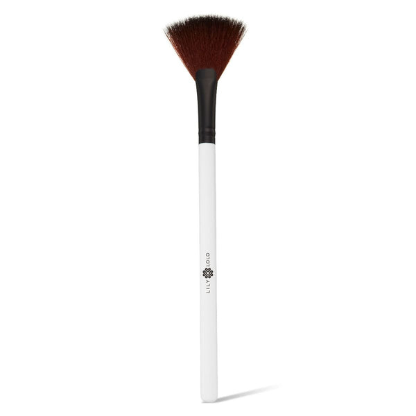 lily lolo Lily Lolo Small Fan Brush Makeup Tools Makeup Tools lily lolo Lily Lolo Small Fan Brush Makeup Tools Makeup Tools