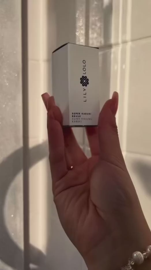 Lily Lolo Lily Lolo Super Kabuki Brush Makeup Tools Makeup Tools