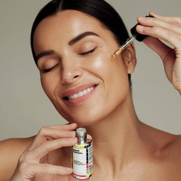 Lily Lolo Pari Satiss Bio-Retinol & Black Coffee Contouring Essence