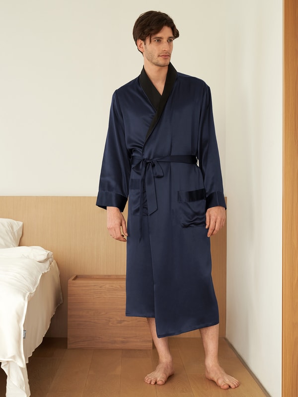 lilysilk Black Collar Silk Robe