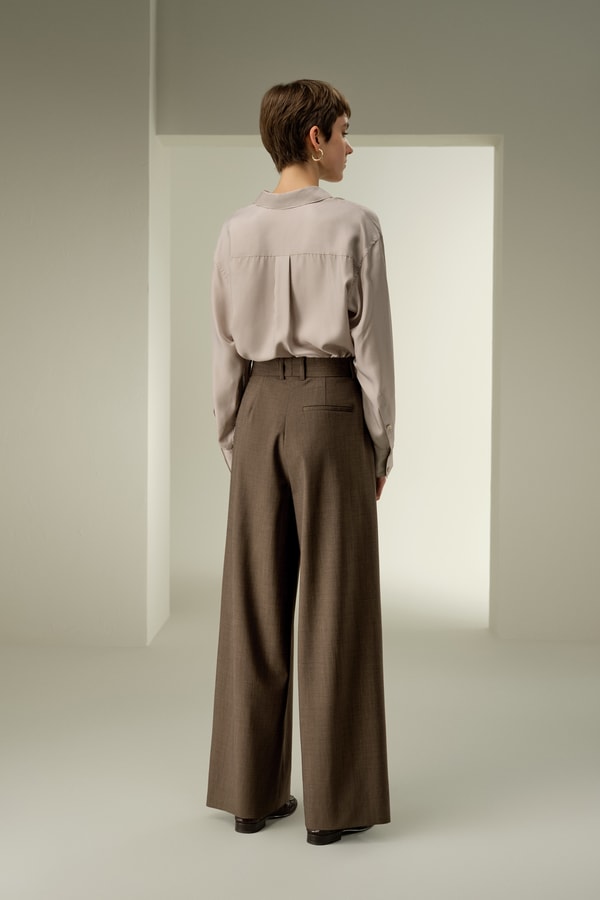 Lilysilk Front-Pleated Silk-Wool Blend Trousers