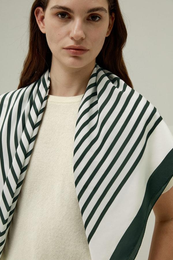 Lilysilk Mid-Century Pattern Silk Scarf