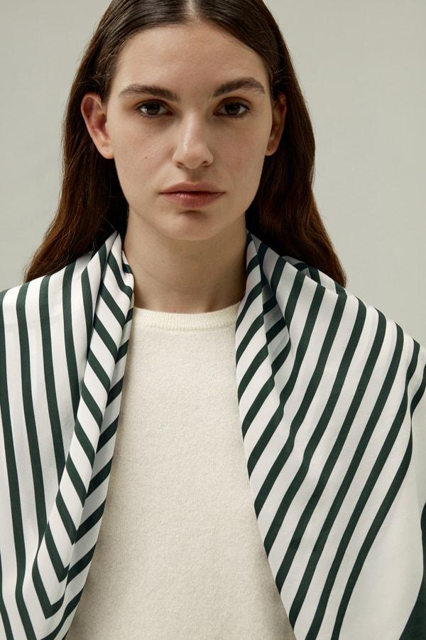 Lilysilk Mid-Century Pattern Silk Scarf