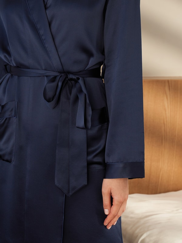 Lilysilk Mid Length Silk Robe