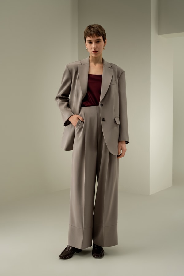 lilysilk Oversized Padded-Shoulder Silk Blazer