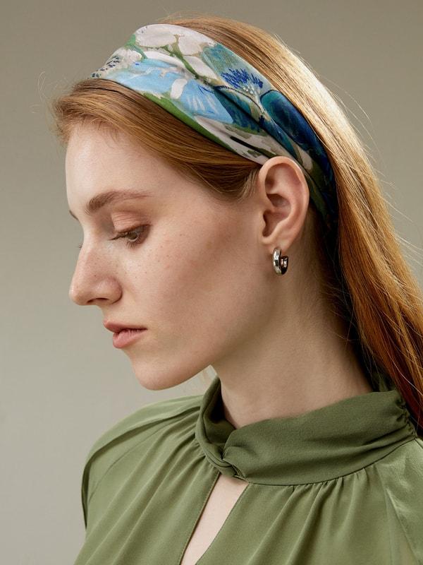 lilysilk Praslin Silk Square Scarf