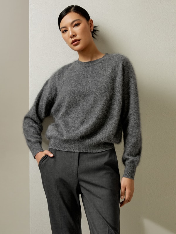 lilysilk Relaxed Drop-Shoulder Cashmere Sweater