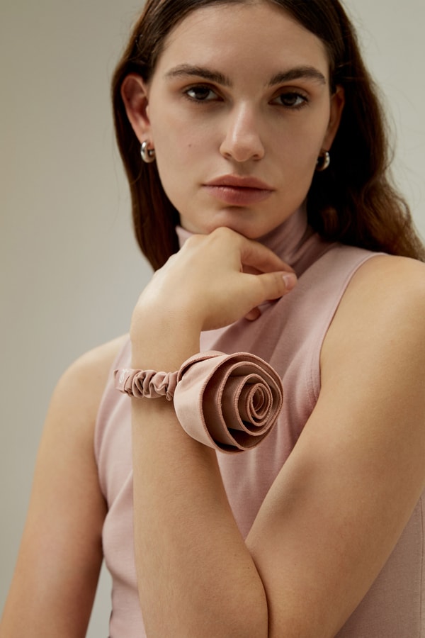 Lilysilk Rosette Silk Hair Scrunchie