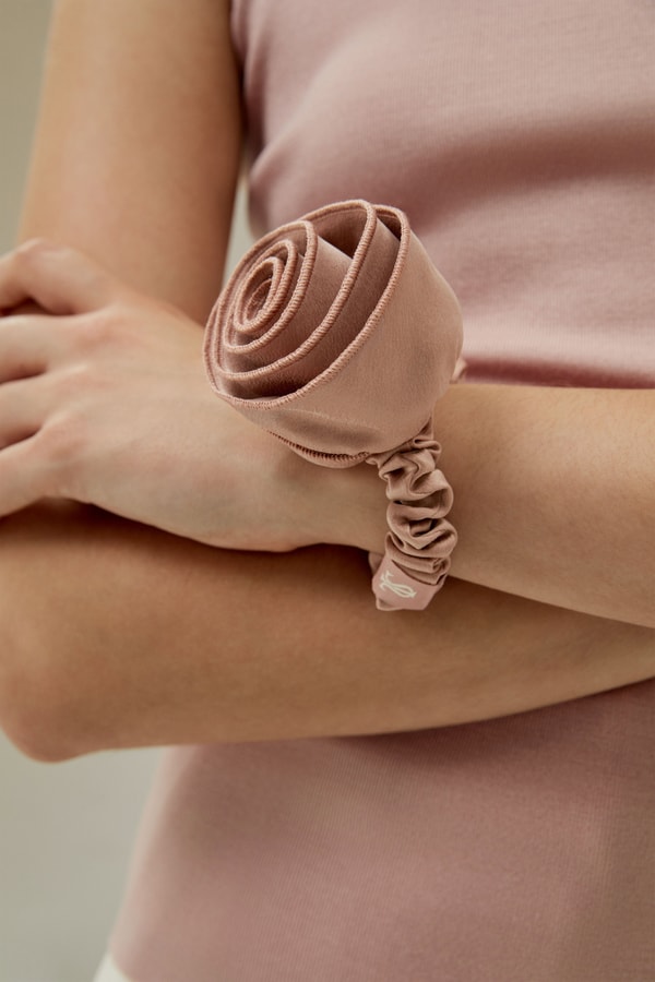 Lilysilk Rosette Silk Hair Scrunchie