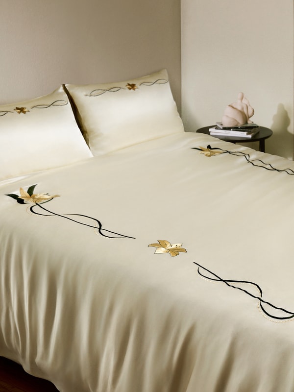 Lilysilk Silk Duvet Cover With Lily Embroidery