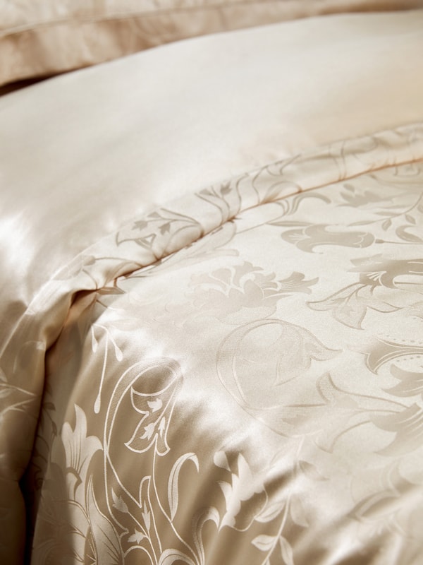 Lilysilk Silk Duvet Cover With Lily Jacquard