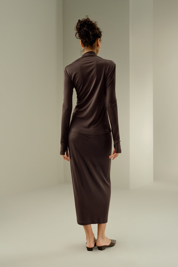 Lilysilk Slim Fitted Silk Jersey Long Sleeve Top