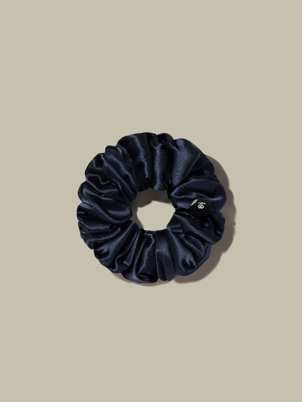 Lilysilk Soft Silk Medium Scrunchie