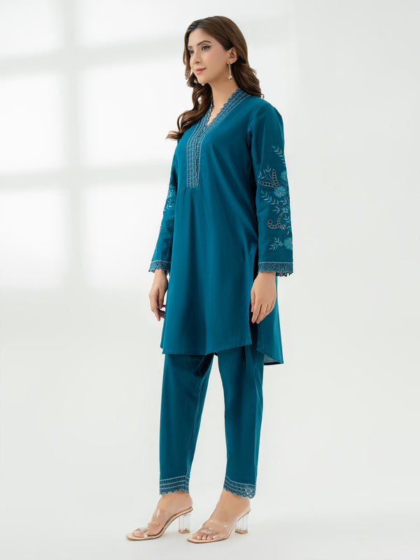 Limelight 2 Piece Khaddar Suit-Embroidered (Pret)