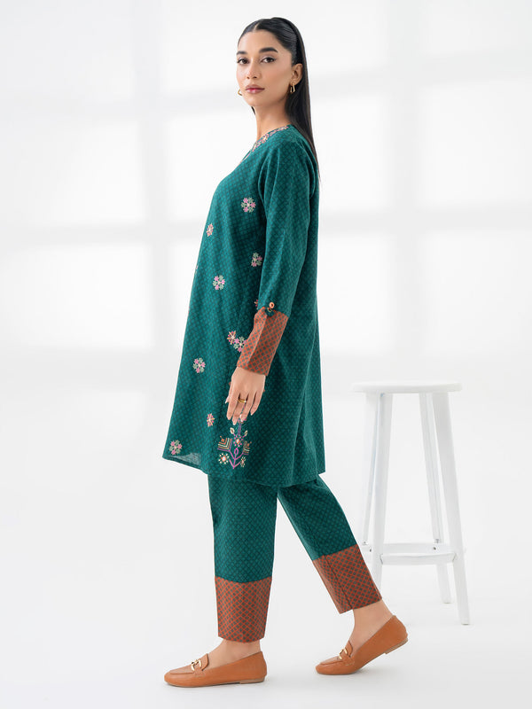 Limelight 2 Piece Khaddar Suit-Embroidered (Pret)