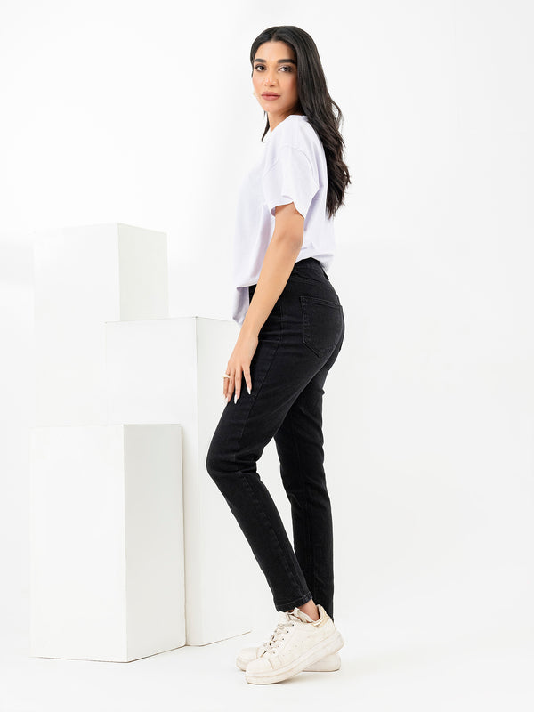 Limelight Basic Skinny Jeans