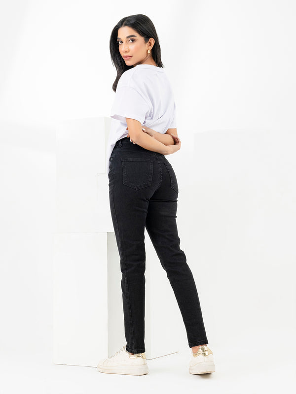 Limelight Basic Skinny Jeans