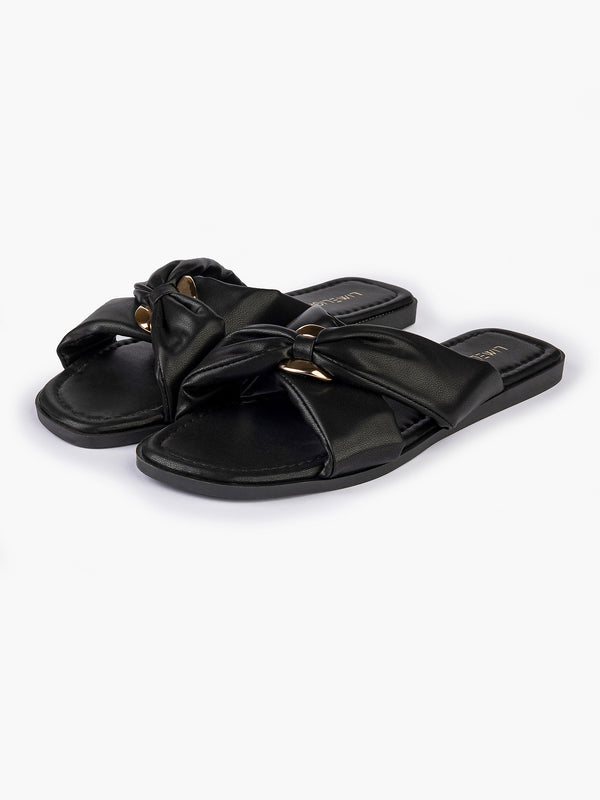 Limelight Bow-Tie Flats