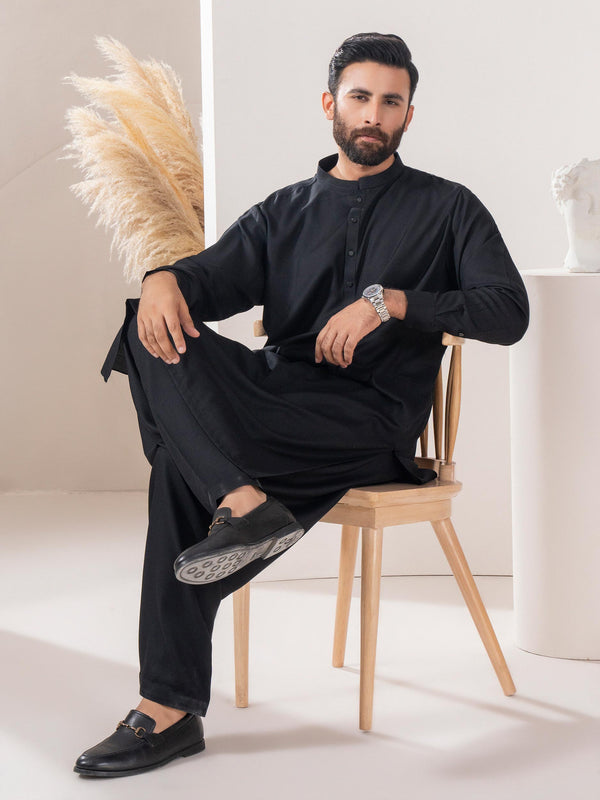 Limelight Crepe Suit Black