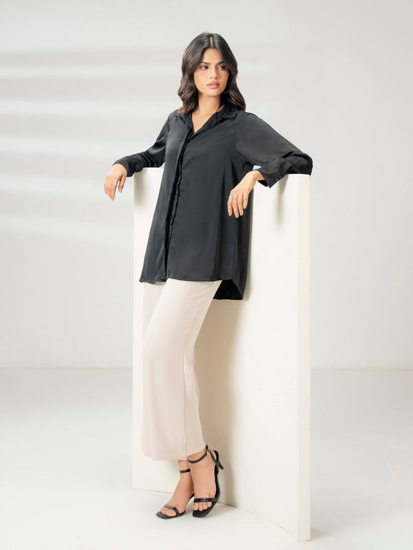 limelight Embroidered Grip Top