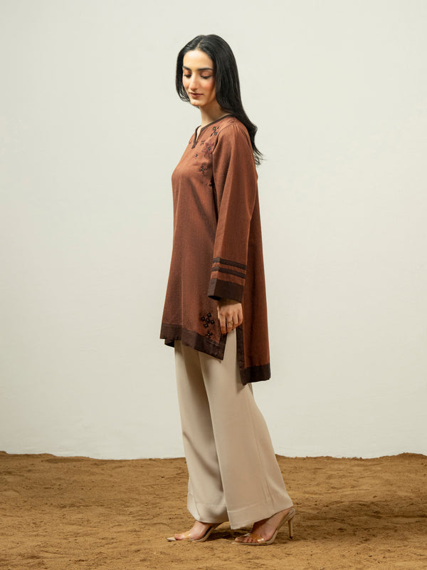 Limelight Yarn Dyed Kurti-Embroidered (Pret)