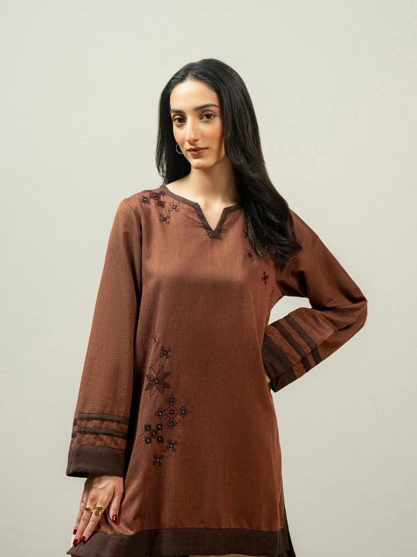 Limelight Yarn Dyed Kurti-Embroidered (Pret)