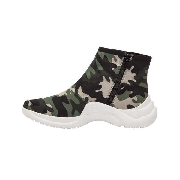 Linea Paolo GIA | Pull-On Mesh Sneakers Camo Stretch Fabric