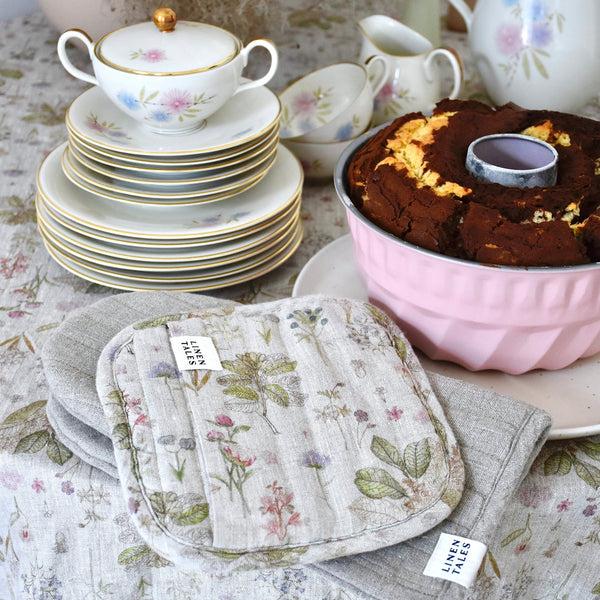 Linen Tales Botany Linen Potholder