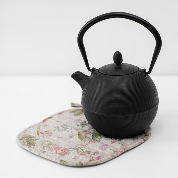 Linen Tales Botany Linen Potholder