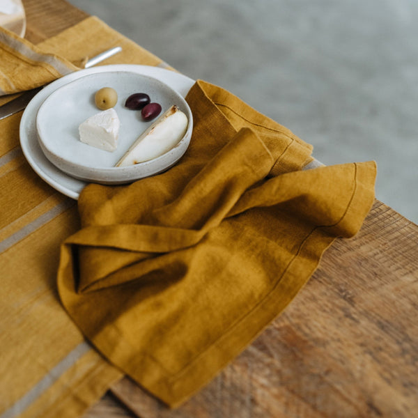 Linen Tales Bronze Linen Napkins Set Of 2