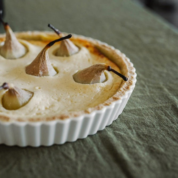 Linen Tales Martini Olive Linen Tablecloth