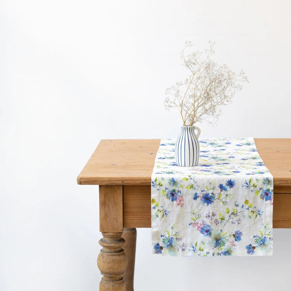 linen tales White Flowers Linen Table Runner