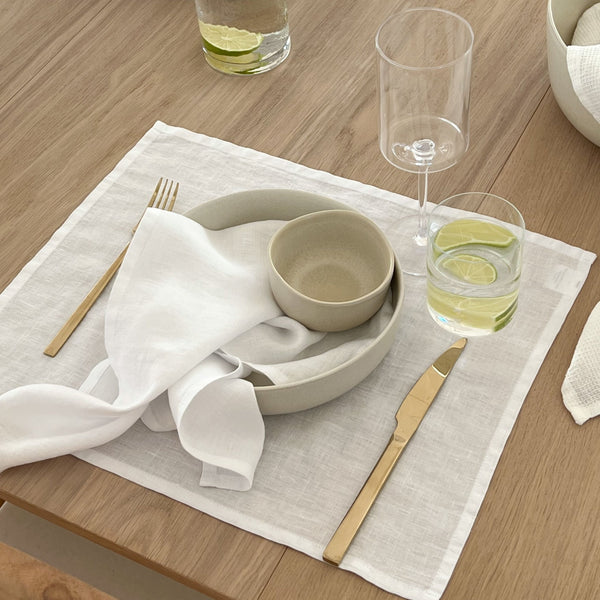 Linen Tales White Lightweight Linen Napkins Set Of 2