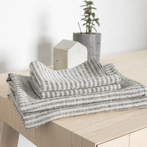 Linenme Black Natural Linen Bath Towels Set Brittany