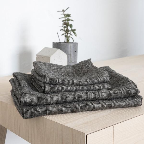 Linenme Huckaback Linen Bath Towel Set Chevron In Black