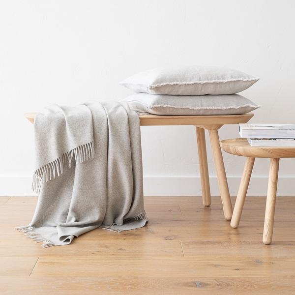 Linenme 100% Cashmere Throw Vesuvio Silver